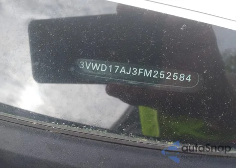 2015 Volkswagen Jetta 1.8T Se из США, поврежденный, VIN 3VWD17AJ3FM252584